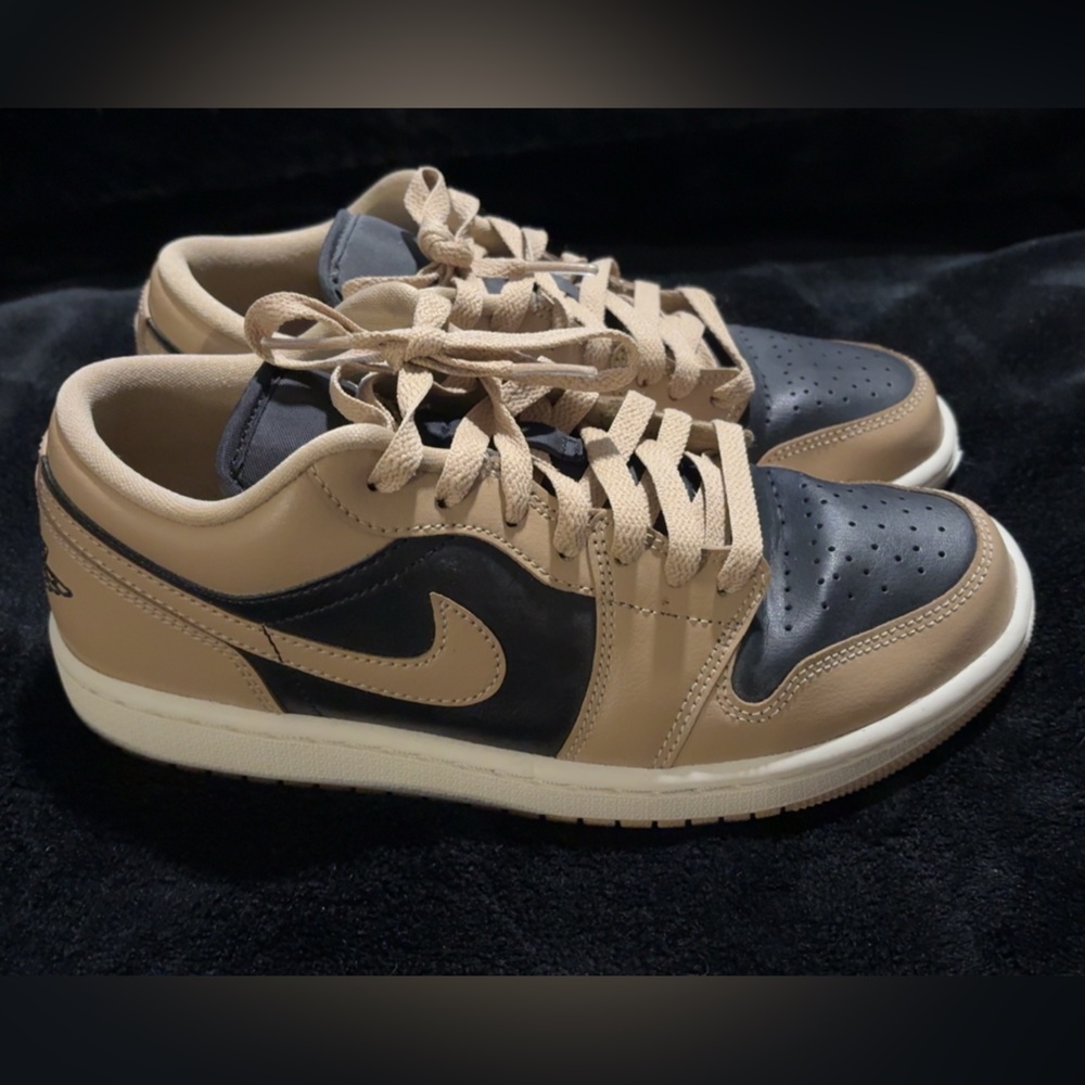 Nike Jordan 1 Tan and Black Classic Sneakers